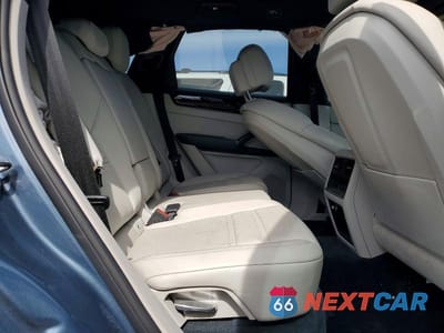 Zdjęcie 10 z 12 samochodu: 2019 PORSCHE CAYENNE VIN:WP1AA2AYXKDA10272 - miniatura