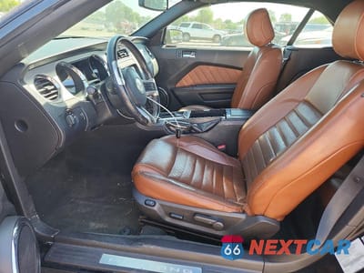 Zdjęcie 7 z 12 samochodu: 2014 FORD MUSTANG VIN:1ZVBP8EM1E5329778 - miniatura