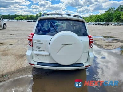 Zdjęcie 6 z 13 samochodu: 2010 TOYOTA RAV4 LIMITED VIN:JTMDK4DV9A5088124 - miniatura