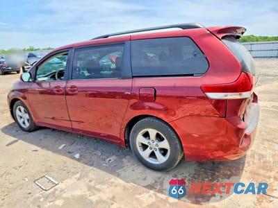 Drugie zdjęcie samochodu z przodu: 2012 TOYOTA SIENNA LE VIN:5TDKK3DC8CS208296 - miniatura