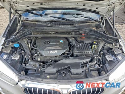 Zdjęcie 12 z 13 samochodu: 2016 BMW X1 XDRIVE28I VIN:WBXHT3C34G5E52411 - miniatura