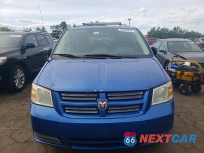 Piąte zdjęcie samochodu w środku: 2008 DODGE GRAND CARAVAN SE VIN:2D8HN44HX8R614083 - miniatura