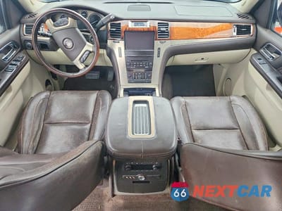 Zdjęcie 8 z 14 samochodu: 2013 CADILLAC ESCALADE PLATINUM VIN:1GYS4DEF1DR297986 - miniatura