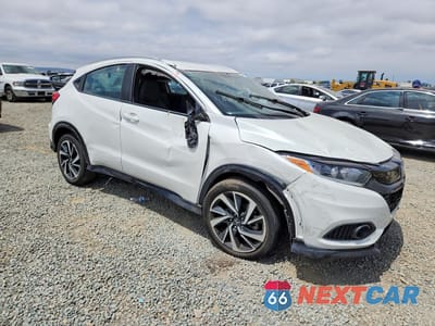 Czwarte zdjęcie samochodu z boku: 2020 HONDA HR-V SPORT VIN:3CZRU6H18LM727300 - miniatura