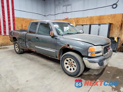 Czwarte zdjęcie samochodu z boku: 2007 GMC NEW SIERRA K1500 VIN:2GTEK19V621278574 - miniatura