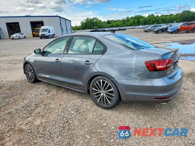 Drugie zdjęcie samochodu z przodu: 2017 VOLKSWAGEN JETTA SPORT VIN:3VWD17AJ0HM388710 - miniatura