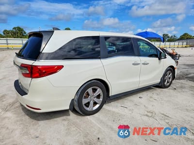 Trzecie zdjęcie samochodu z tyłu: 2019 HONDA ODYSSEY EX VIN:5FNRL6H50KB062181 - miniatura