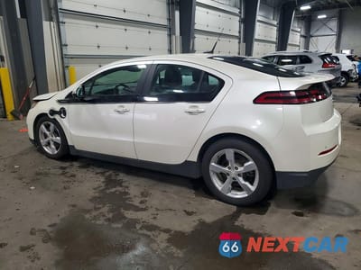 Drugie zdjęcie samochodu z przodu: 2013 CHEVROLET VOLT VIN:1G1RD6E44DU113175 - miniatura