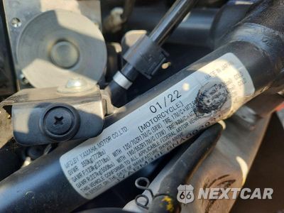 Zdjęcie 9 z 9 samochodu: 2022 YAMAHA YZFR7 VIN:JYARM38E8NA002931 - miniatura