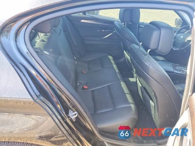 Zdjęcie 19 z 24 samochodu: 2013 BMW 528 XI VIN:WBAXH5C55DD114146 - miniatura