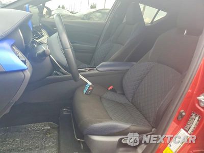 Zdjęcie 7 z 13 samochodu: 2020 TOYOTA C-HR XLE VIN:JTNKHMBX2L1083752 - miniatura