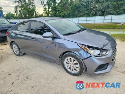 Czwarte zdjęcie samochodu z boku: 2020 HYUNDAI ACCENT SE VIN:3KPC24A62LE106396 - miniatura