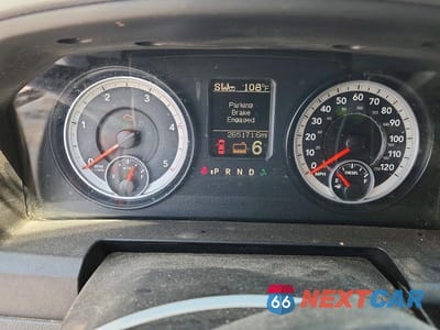 Zdjęcie 9 z 12 samochodu: 2013 RAM 3500 SLT VIN:3C63RRHL2DG616278 - miniatura