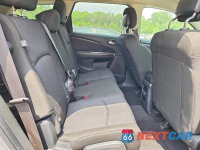 Zdjęcie 11 z 14 samochodu: 2019 DODGE JOURNEY SE VIN:3C4PDCBB4KT681269 - miniatura