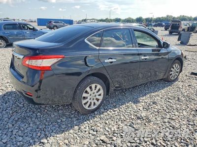 Trzecie zdjęcie samochodu z tyłu: 2015 NISSAN SENTRA S VIN:3N1AB7AP4FY324685 - miniatura