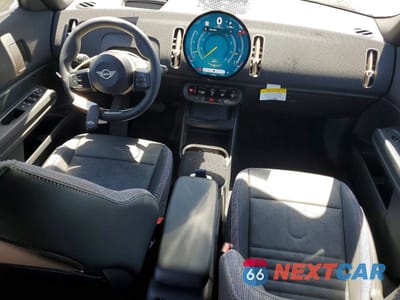 Zdjęcie 8 z 13 samochodu: 2026 MINI COUNTRYMAN S ALL4 VIN:WMZ23GA04T7U08861 - miniatura