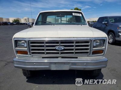 Piąte zdjęcie samochodu w środku: 1986 FORD F250 VIN:1FTHX25L6GKB87112 - miniatura