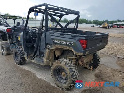 Trzecie zdjęcie samochodu z tyłu: 2025 POLARIS RANGER UTILITY VEHICLE VIN:4XATAA998S8702628 - miniatura