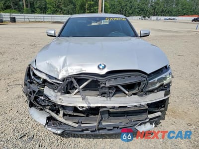 Piąte zdjęcie samochodu w środku: 2020 BMW 330I VIN:WBA5R1C02LFH80114 - miniatura