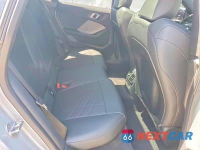 Zdjęcie 10 z 12 samochodu: 2026 BMW 228XI VIN:WBA23GG0XT7U34353 - miniatura