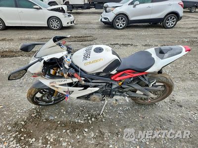 Trzecie zdjęcie samochodu z tyłu: 2017 TRIUMPH MOTORCYCLE DAYTONA 675R ABS VIN:SMTA02YK7HJ787459 - miniatura