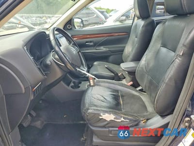 Zdjęcie 7 z 13 samochodu: 2014 MITSUBISHI OUTLANDER SE VIN:JA4AZ3A32EZ013785 - miniatura