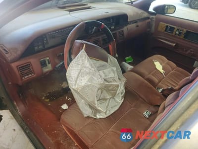 Zdjęcie 8 z 12 samochodu: 1992 CHEVROLET CAPRICE CLASSIC LTZ VIN:1G1BN53E3NW155623 - miniatura