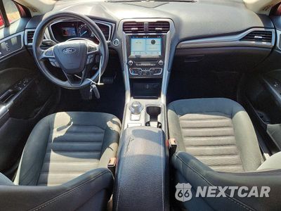 Zdjęcie 8 z 12 samochodu: 2017 FORD FUSION SE VIN:3FA6P0H72HR199920 - miniatura