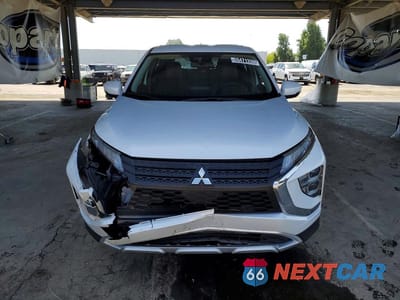 Piąte zdjęcie samochodu w środku: 2025 MITSUBISHI ECLIPSE CROSS SE VIN:JA4ATWAAXSZ011246 - miniatura