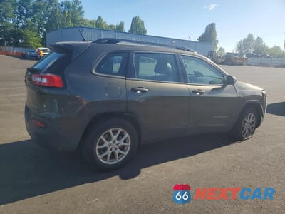Trzecie zdjęcie samochodu z tyłu: 2015 JEEP CHEROKEE SPORT VIN:1C4PJMAB9FW774563 - miniatura