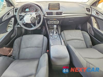 Zdjęcie 8 z 12 samochodu: 2018 MAZDA 3 SPORT VIN:3MZBN1K77JM208818 - miniatura