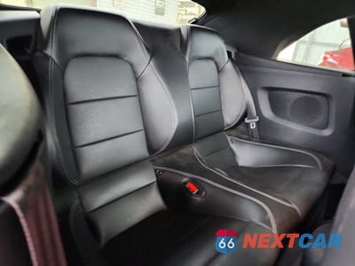Zdjęcie 10 z 12 samochodu: 2022 FORD MUSTANG VIN:1FATP8UH4N5130113 - miniatura