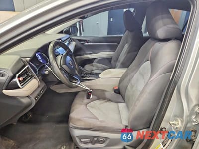 Zdjęcie 7 z 12 samochodu: 2018 TOYOTA CAMRY VIN:4T1B11HK2JU538447 - miniatura