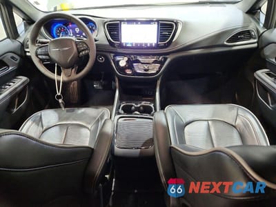 Zdjęcie 8 z 13 samochodu: 2025 CHRYSLER PACIFICA LIMITED VIN:2C4RC1GG4SR524414 - miniatura