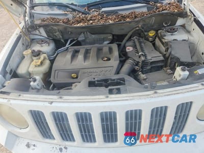 Zdjęcie 11 z 12 samochodu: 2009 JEEP PATRIOT SPORT VIN:1J4FT28B59D139785 - miniatura