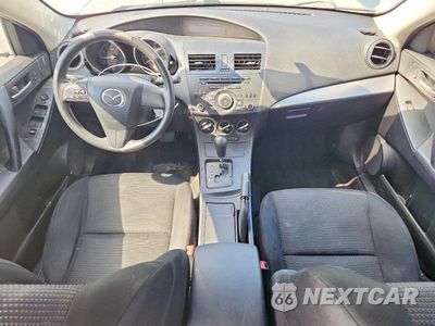 Zdjęcie 8 z 12 samochodu: 2012 MAZDA 3 I VIN:JM1BL1UG3C1562339 - miniatura