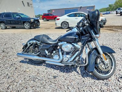 2011 HARLEY-DAVIDSON FLHX 1HD1KBM13BB676865 - główne zdjęcie licytacji z USA - miniatura