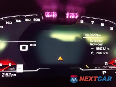 Zdjęcie 9 z 12 samochodu: 2021 BMW M440XI VIN:WBA13AR03MCG06661 - miniatura