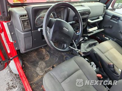 Zdjęcie 8 z 13 samochodu: 2006 JEEP WRANGLER / TJ SE VIN:1J4FA29136P754468 - miniatura