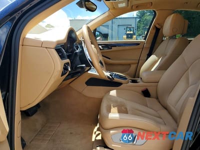 Zdjęcie 7 z 13 samochodu: 2015 PORSCHE MACAN S VIN:WP1AB2A51FLB73830 - miniatura