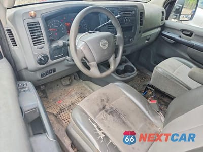 Zdjęcie 8 z 12 samochodu: 2014 NISSAN NV 2500 HD S VIN:1N6AF0LX9EN109544 - miniatura
