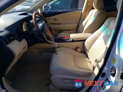 Zdjęcie 7 z 13 samochodu: 2010 LEXUS RX 450H VIN:JTJBC1BA4A2021173 - miniatura