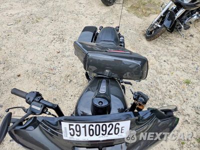 Piąte zdjęcie samochodu w środku: 2019 HARLEY-DAVIDSON FLHXS VIN:1HD1KRP12KB636751 - miniatura