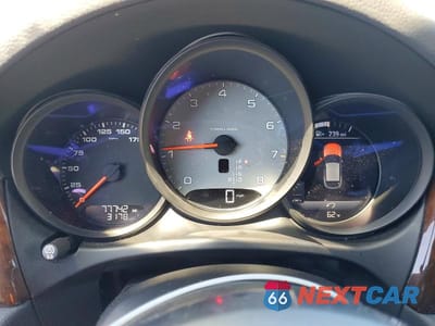 Zdjęcie 9 z 13 samochodu: 2020 PORSCHE MACAN S VIN:WP1AB2A56LLB35070 - miniatura