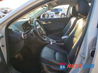 Zdjęcie 7 z 13 samochodu: 2019 MAZDA CX-3 VIN:JM1DKFD76K1457723 - miniatura