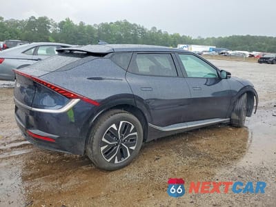 Trzecie zdjęcie samochodu z tyłu: 2023 KIA EV6 WIND VIN:KNDC34LA0P5128770 - miniatura