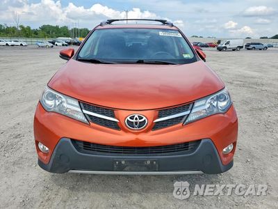 Piąte zdjęcie samochodu w środku: 2015 TOYOTA RAV4 XLE VIN:JTMRFREV4FD159605 - miniatura
