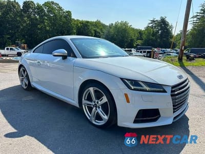 Czwarte zdjęcie samochodu z boku: 2016 AUDI TTS VIN:TRUC1AFV0G1019600 - miniatura