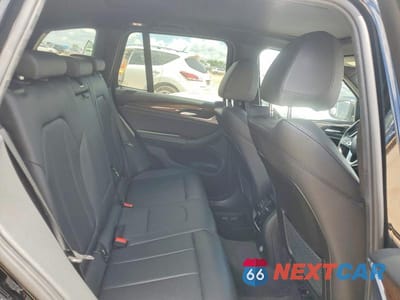 Zdjęcie 11 z 14 samochodu: 2018 BMW X3 XDRIVE30I VIN:5UXTR9C53JLC80058 - miniatura