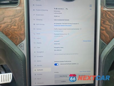 Zdjęcie 9 z 12 samochodu: 2019 TESLA MODEL X VIN:5YJXCBE41KF182065 - miniatura